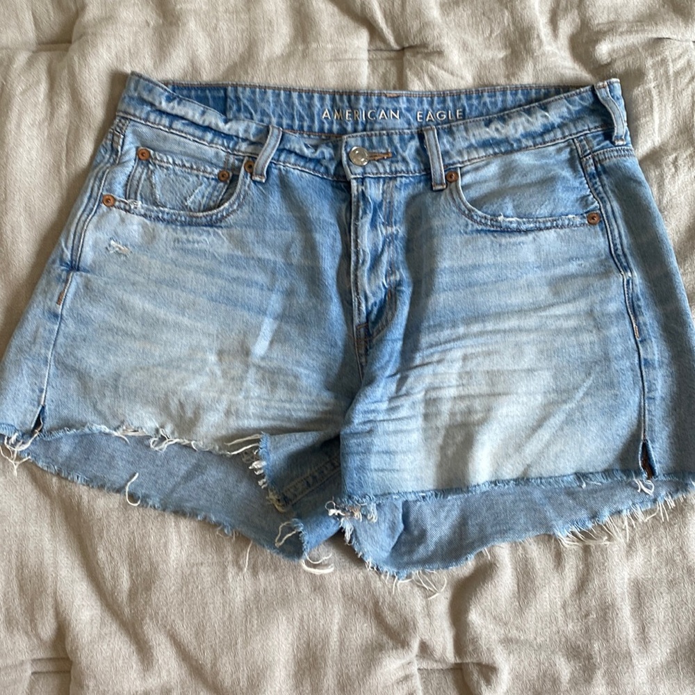 American eagle tomgirl shorts